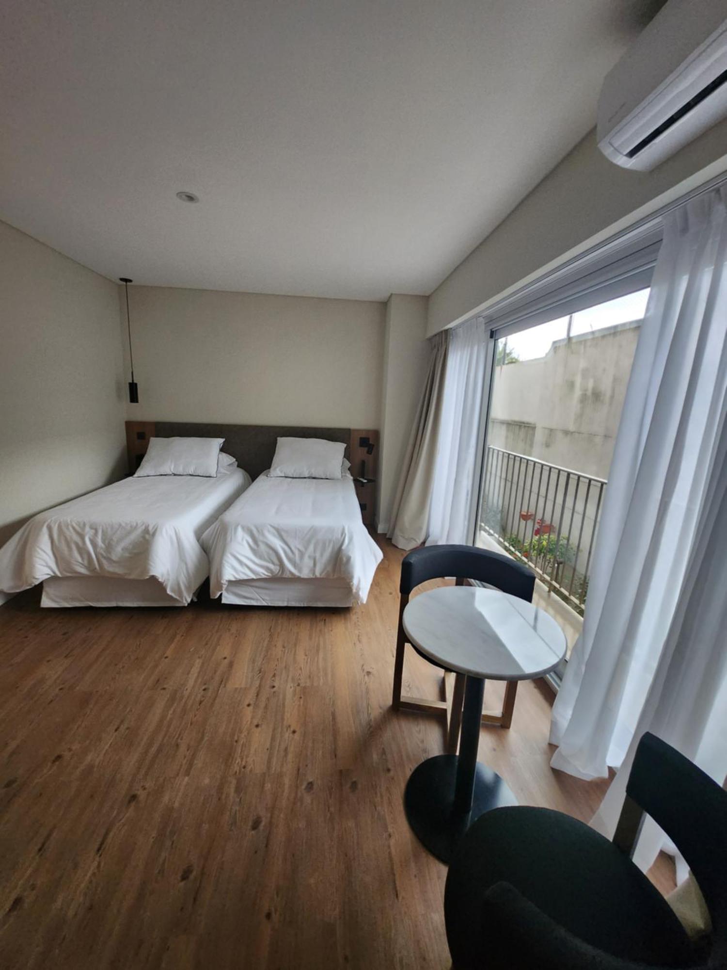 Clayton Buenos Aires Hotel Phòng bức ảnh