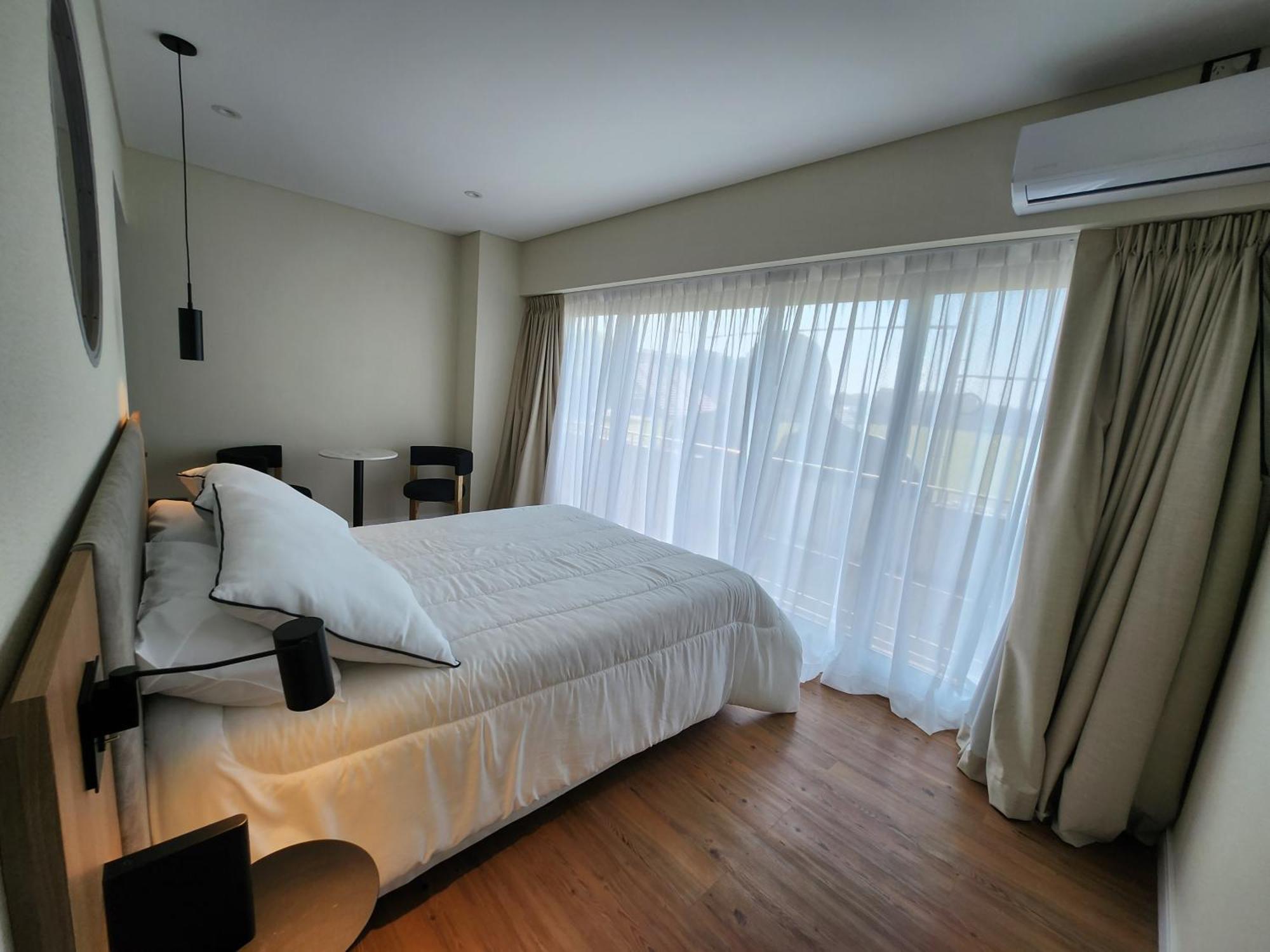 Clayton Buenos Aires Hotel Phòng bức ảnh
